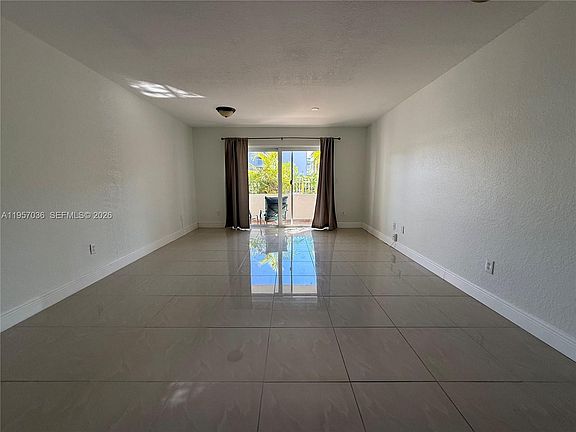 4th image of 7473 SW 82nd St APT A113