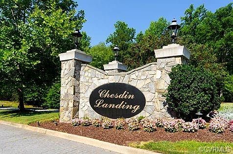 4th image of 15512 Chesdin Manor Dr
