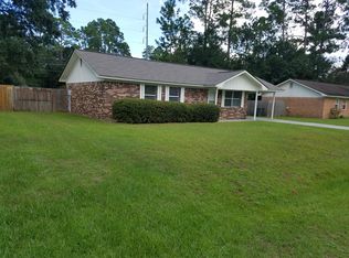 470 Elm St, Hinesville, GA 31313