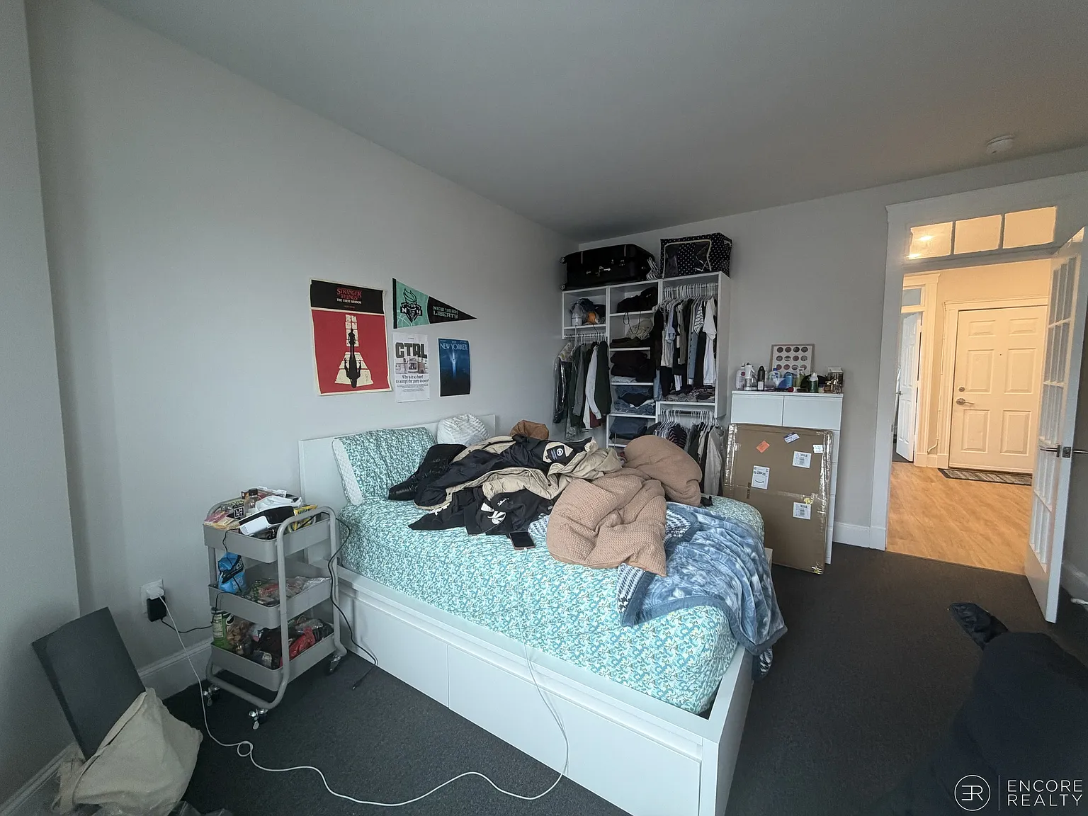 2 bed, 9999 sqft, $3,500 — Photo 4