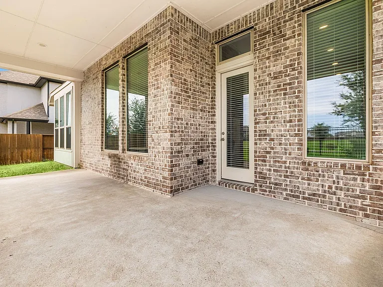 6722 Waxbill Rd — Photo 37