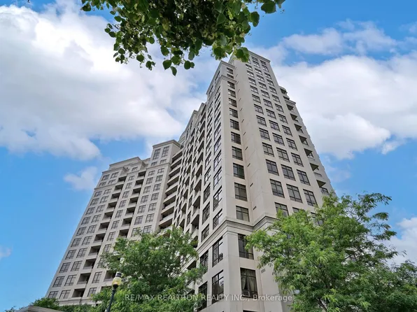 9225 Jane St Unit 401, Vaughan, ON L6A 0J7