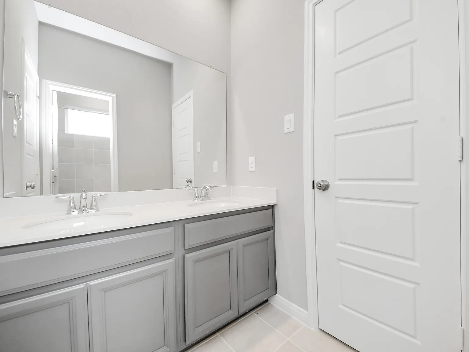 4 bed, 3.5 bath, 2656 sqft, $3,350 — Photo 3