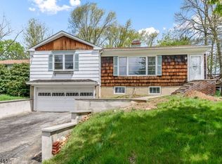 410 Quaker Church Rd, Randolph, NJ 07869