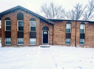 5911 Carlton Dr, Burlington, KY 41005
