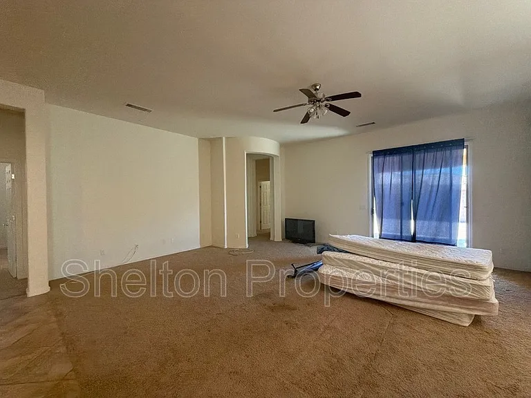25207 W Centre Ave — Photo 8