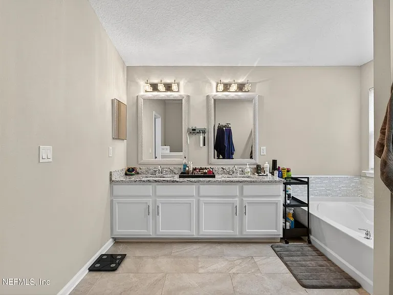 2038 Creekmont Dr — Photo 19