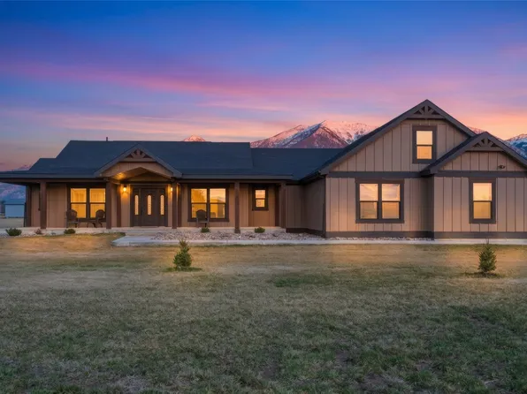 5 Towering Pine Ct, Kalispell, MT 59901