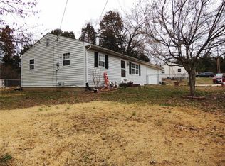 4057 Vogt Rd, House Springs, MO 63051