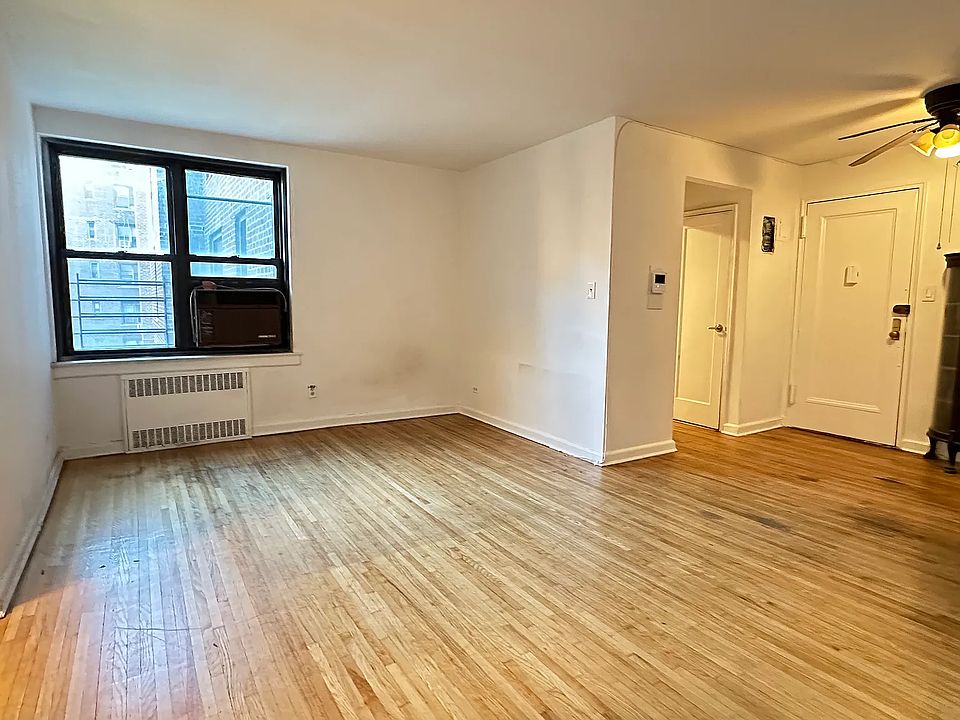 1st image of 112-30 Northern Blvd #2A