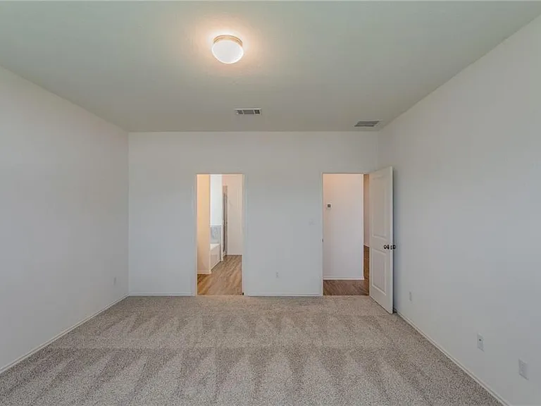 713 Mallow Rd — Photo 17