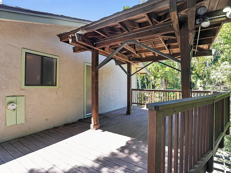 525 Hampton Rd — Photo 28