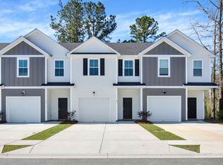 77 Dorsey Dr, Richmond Hill, GA 31324