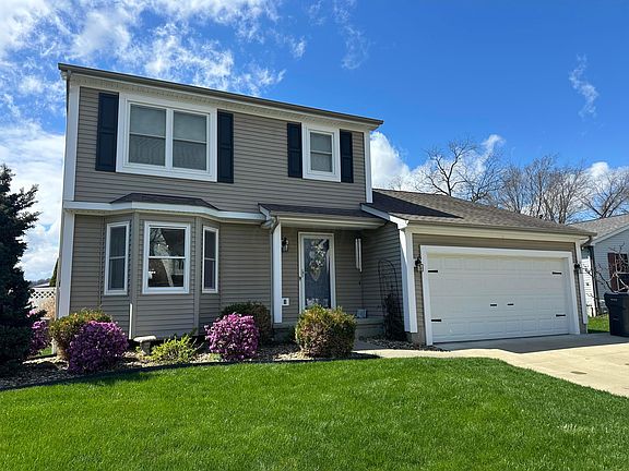 3rd image of 1101 Empire Dr