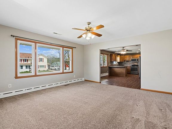 3rd image of 23080 Riegler Rd