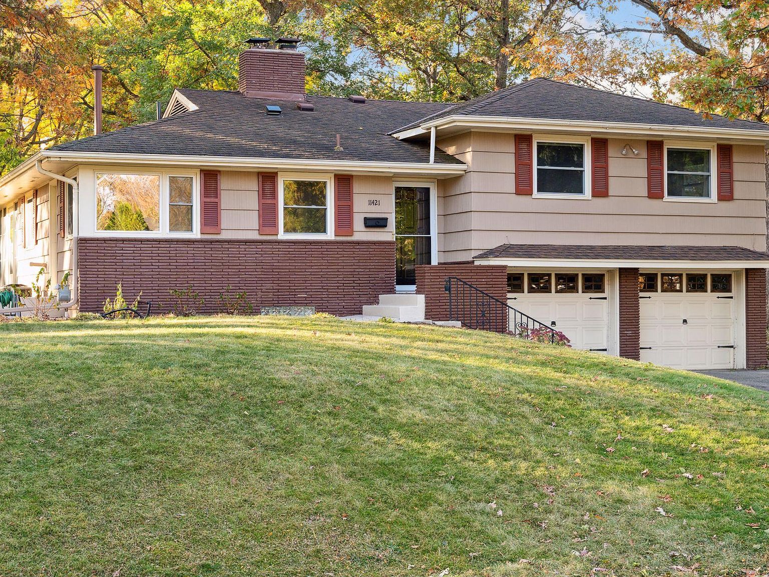 11421 Oakvale Rd N, MN 55305 Zillow