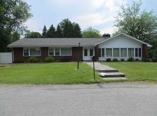 5 Stern Dr, Newburgh, NY 12550