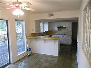 5th image of 9207 Heatherwood Dr