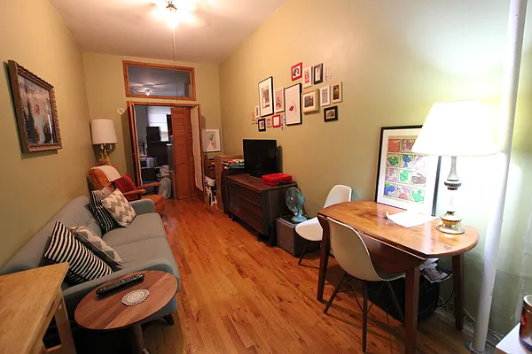 Rented by Bedford 6 Real Estate | media 6