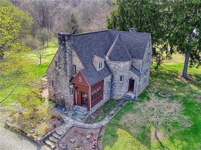 3259 Menoher Blvd, Johnstown, PA 15905 Zillow