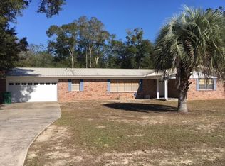 61 Mooney Rd NE, Fort Walton Beach, FL 32547