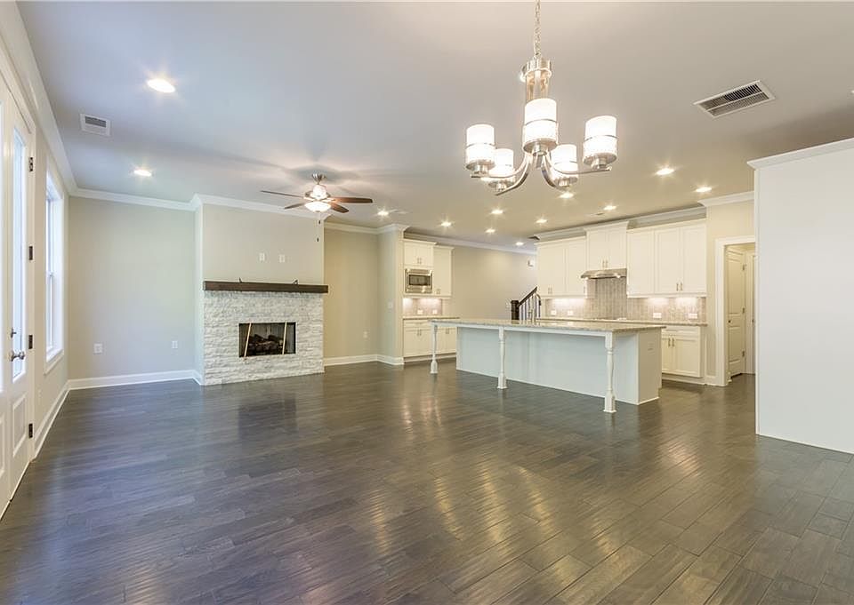 1st image of 5036 Sudbrook Way N #114