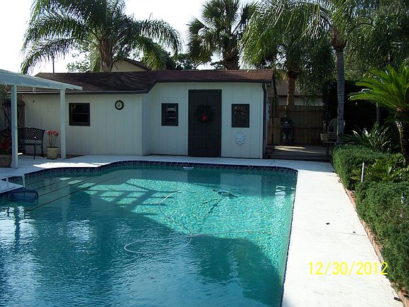 2nd image of 1700 Aster Dr
