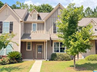 562 The Heights Ln, Calera, AL 35040