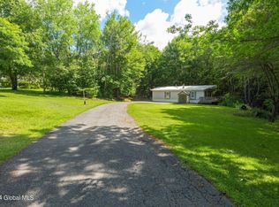 136 Fayville Rd, Middle Grove, NY 12850