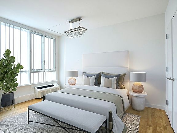 3rd image of 342 E 110th St APT 1A