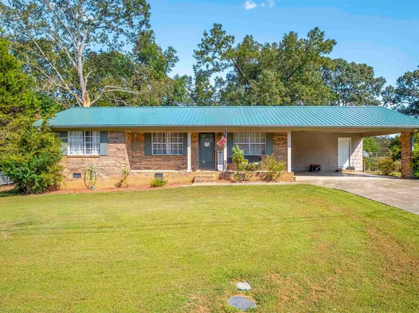 51 Sundale Dr, Eastaboga, AL 36260