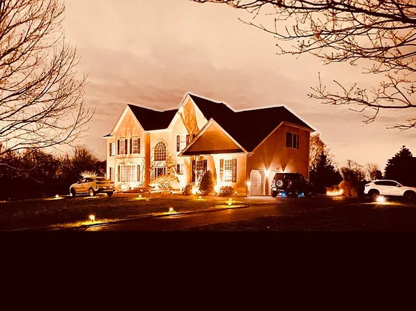 1 Valis Rd, Hillsborough, NJ 08844