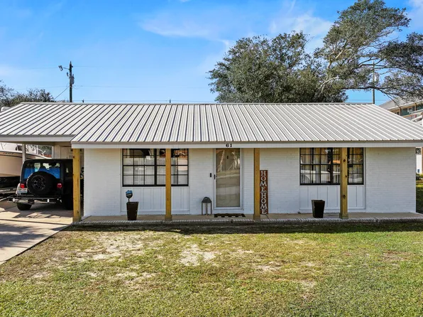 61 Oak Ave, Mexico Beach, FL 32456