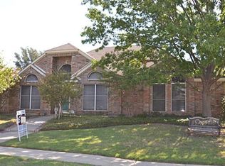 4202 Juniper Ln, Carrollton, TX 75010