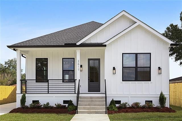 1st image of 2617 Plaza Dr