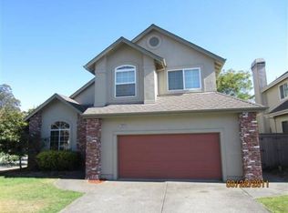 3324 Gunther Ln, Santa Rosa, CA 95404