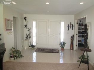 5481 Sugar Bush Ln, Flint, MI 48532