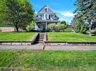 222 Midway Ave, Clarks Summit, PA 18411