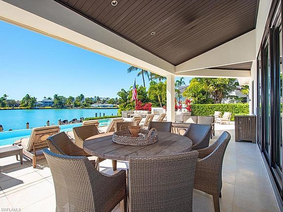 5th image of 440 Spring Line DR