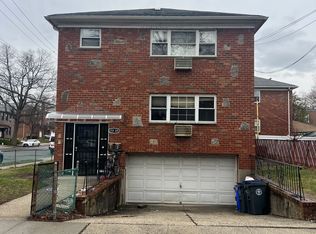 15184 17th Rd FLOOR 2, Whitestone, NY 11357