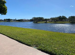 207 Stratford #O, West Palm Beach, FL 33417