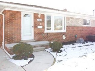 24200 Curie St, Warren, MI 48091