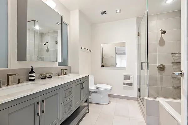 Sold by Compass | media 7
