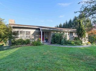 975 Upland Rd, York, PA 17403