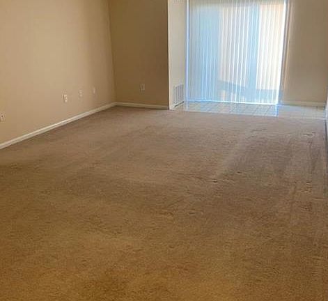 Beautiful and spacious living room!