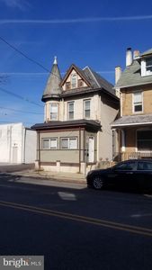 235 Beech St, Pottstown, PA, 19464