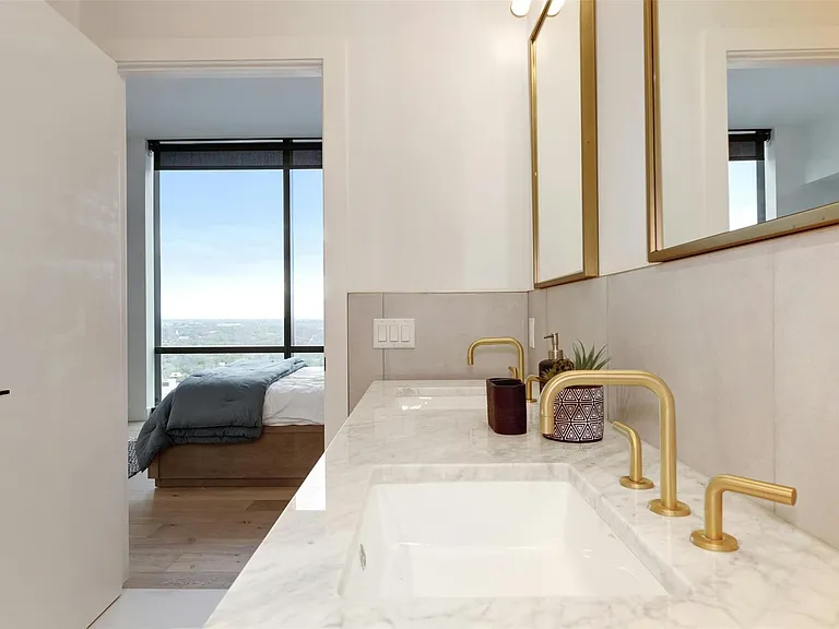 70 Rainey St #1807 — Photo 20