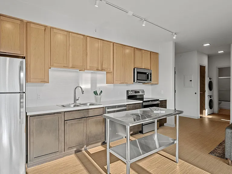 1515 Marshall Ave — Photo 16