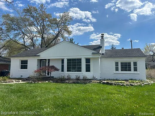 2194 Dorchester Rd Photo 1