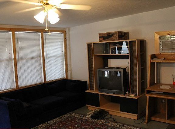 Game Room or 2nd Living Room!